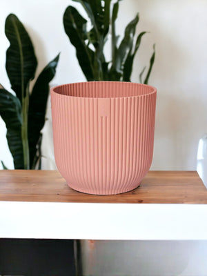 Rosafarbener Blumentopf von Elho – D25 x H23