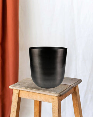 Schwarzer Blumentopf d20cm